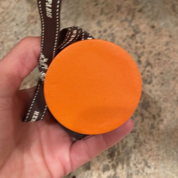 NWT Hermes Twilie round container - Picture 5 of 8